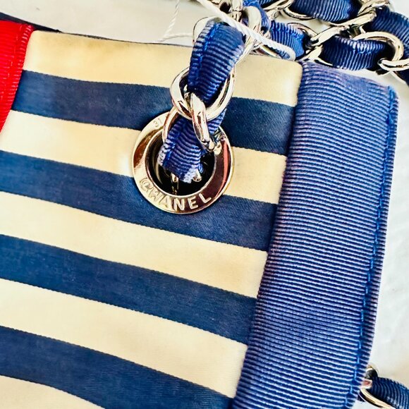 AUTHENTIC CHANEL CRUISE LINE CHAIN STRAP RED WHITE BLUE STRIPE RESORT VINTAGE - Picture 9 of 16